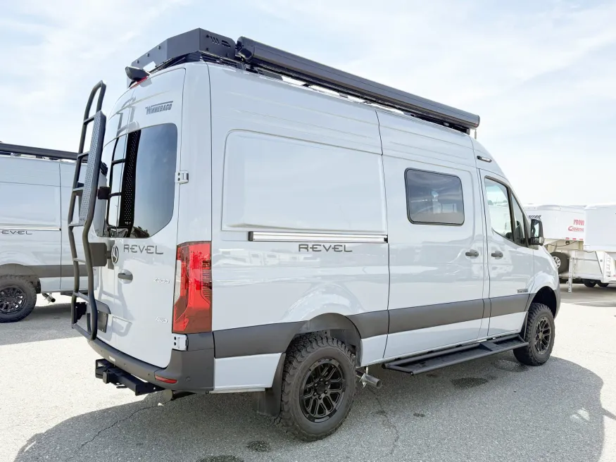 2026 Winnebago Revel 44E | Photo 13 of 19