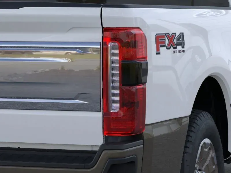 2026 Ford Super Duty F-350 | Photo 17 of 18