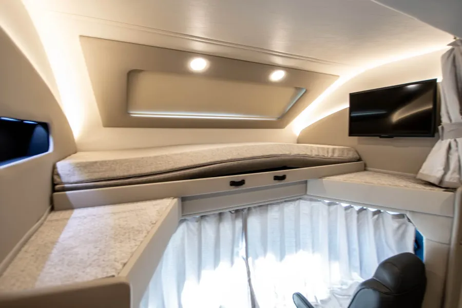 2026 Renegade Valencia 36SB | Photo 11 of 22