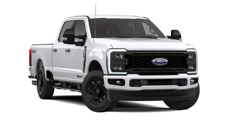 2026 Ford Super Duty F-250 | Photo 3 of 8