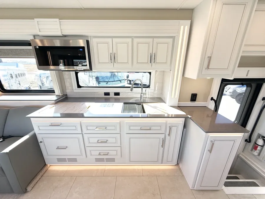 2026 Renegade XL 45 DBM | Photo 10 of 31