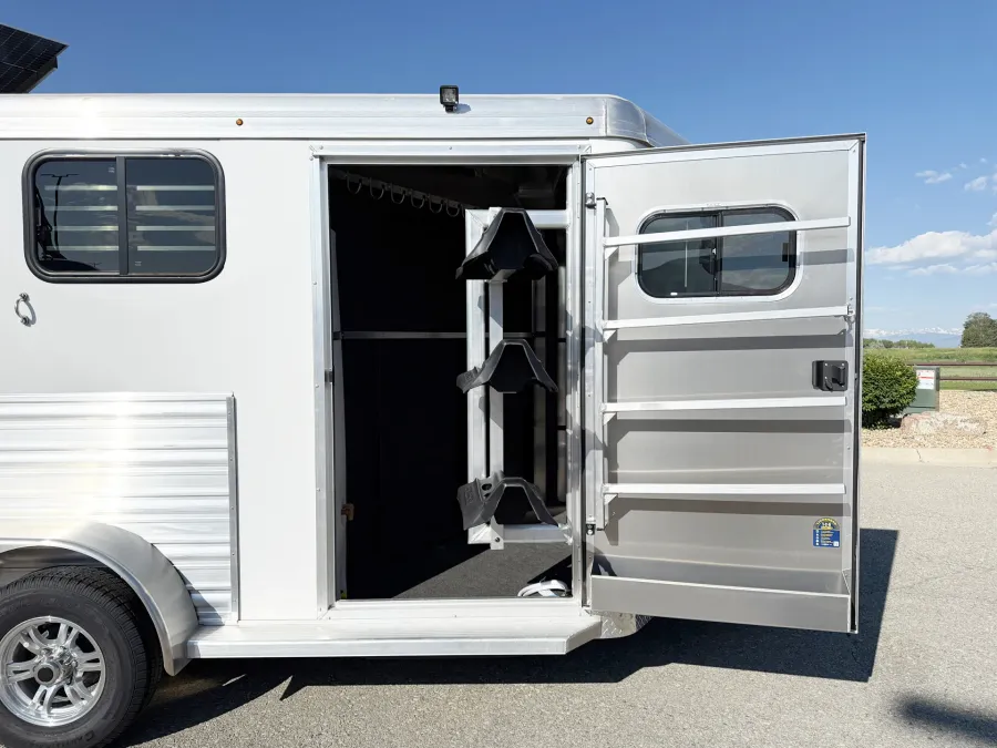 2025 Logan Coach Bullseye 3HBP | Photo 4 of 13