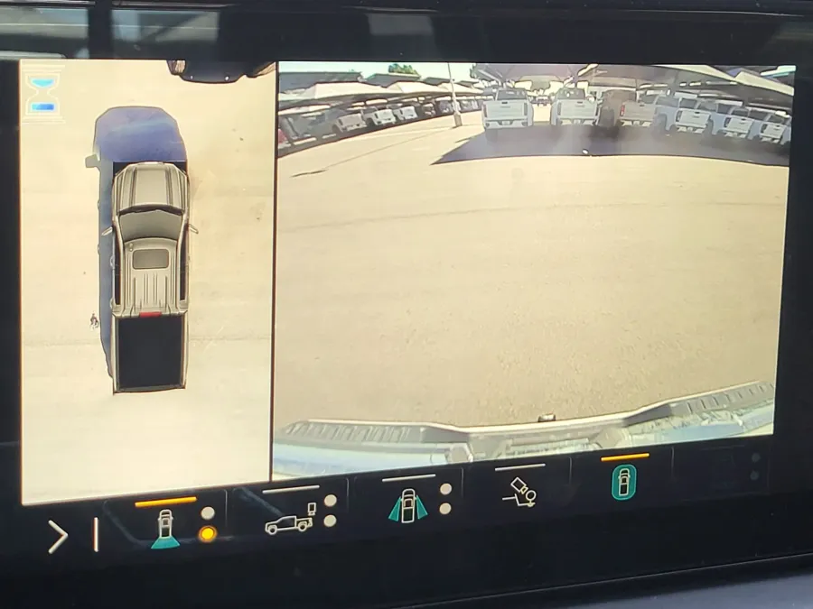 2022 GMC Sierra 1500 Denali Ultimate | Photo 15 of 26
