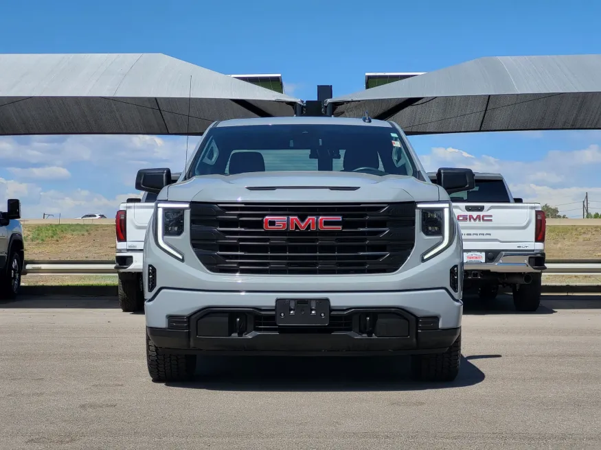 2024 GMC Sierra 1500 Pro | Photo 1 of 24