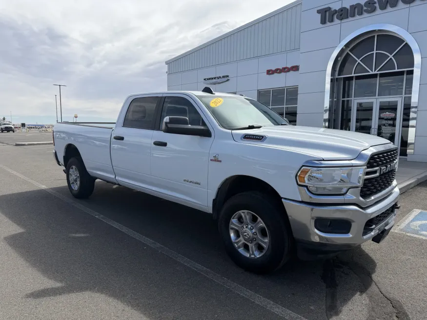 2022 RAM 2500 Big Horn | Photo 1 of 18