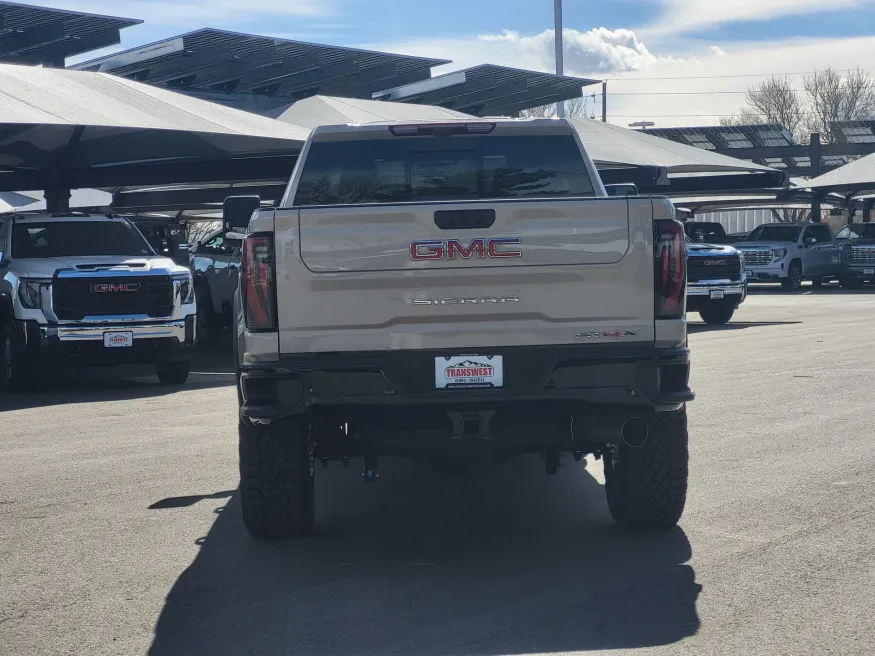 2026 GMC Sierra 2500HD AT4X | Photo 5 of 32