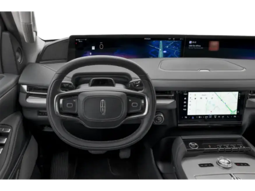 2026 Lincoln Navigator | Photo 3 of 13