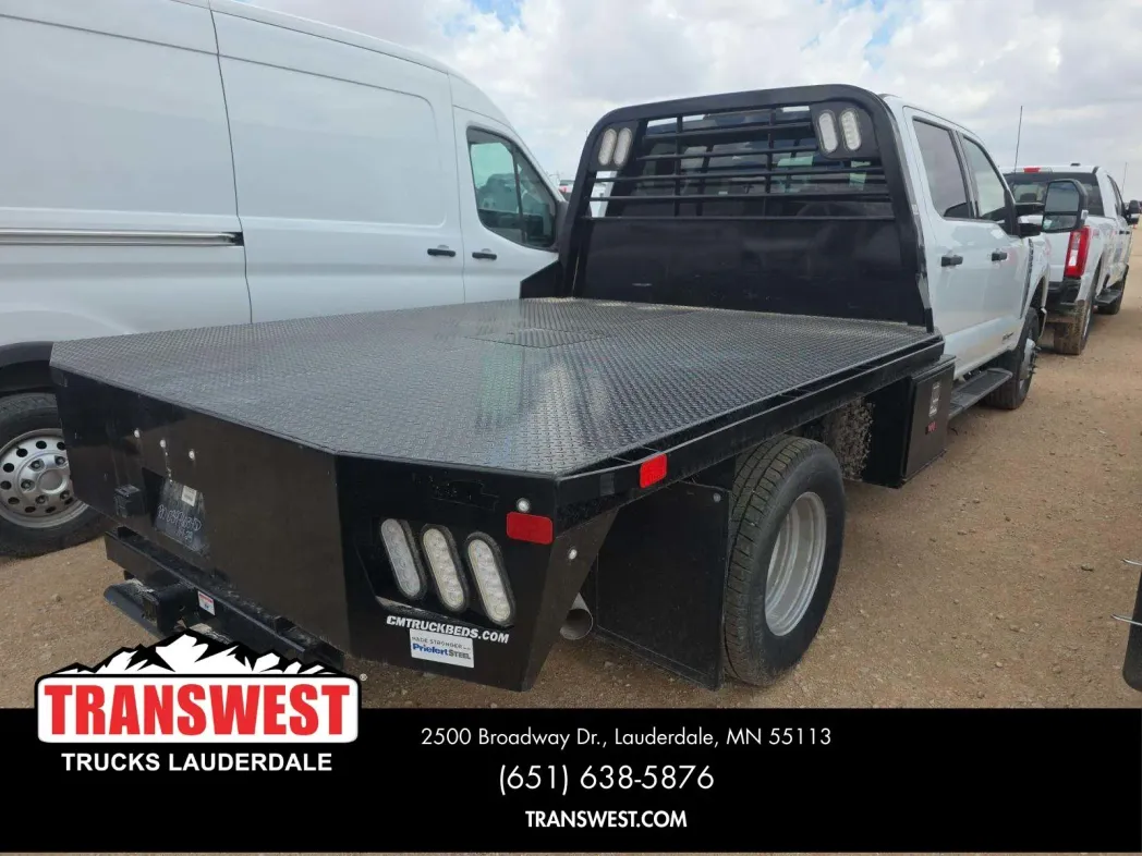 2025 Ford Super Duty F-350 XLT 