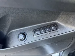 2021 Chevrolet Equinox LT | Thumbnail Photo 13 of 21