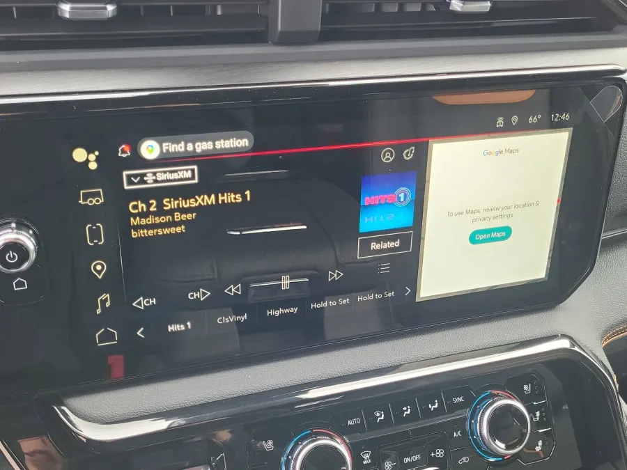 2026 GMC Sierra 2500HD AT4 | Photo 14 of 23