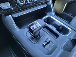 2026 GMC Sierra 1500 Denali | Thumbnail Photo 17 of 26