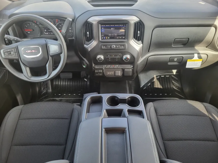 2026 GMC Sierra 2500HD Pro | Photo 20 of 24