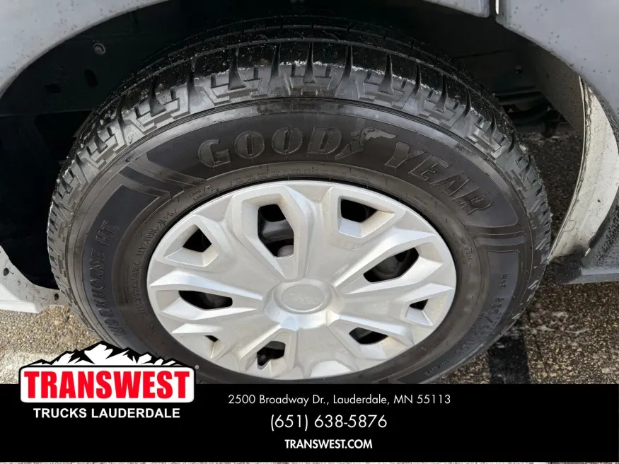 2023 Ford Transit-350 XLT | Photo 18 of 21