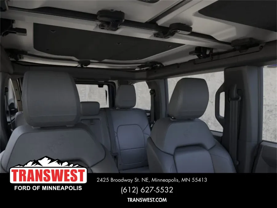 2025 Ford Bronco Badlands | Photo 12 of 25