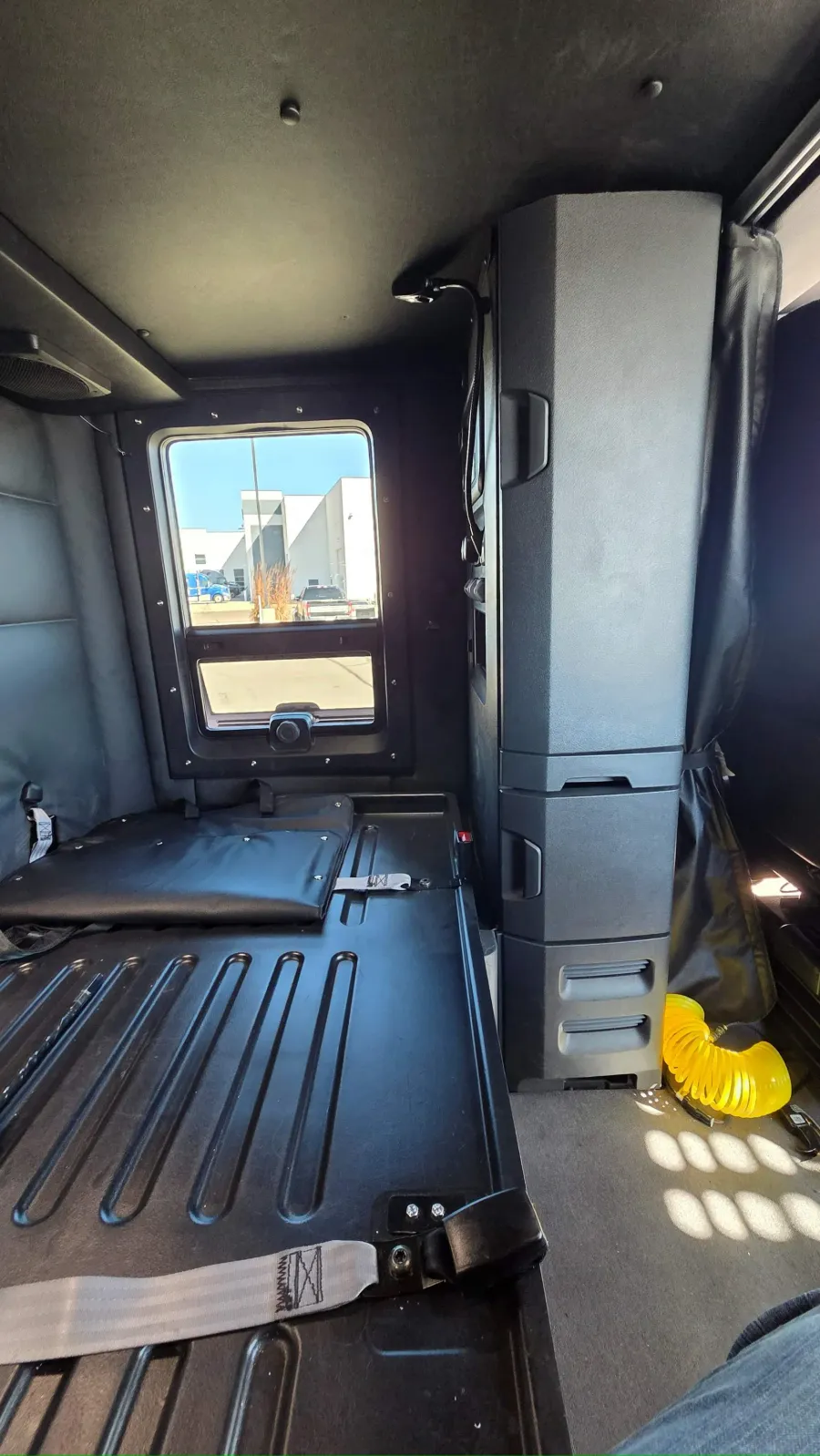 2025 Western Star 49X | Photo 37 of 44