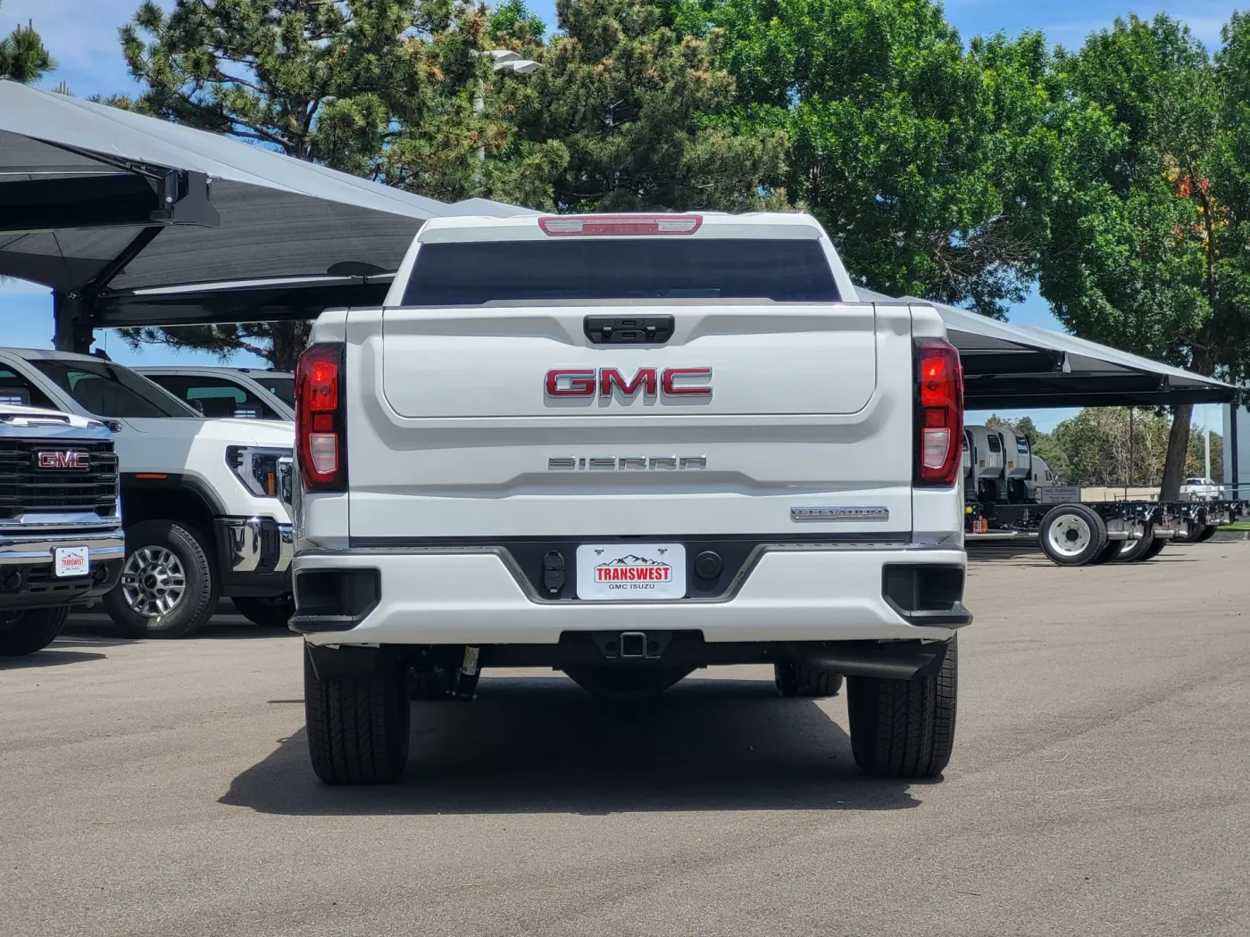 2026 GMC Sierra 1500 Elevation | Photo 5 of 24