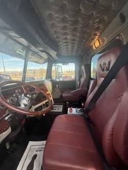 2018 Western Star 4900 | Thumbnail Photo 8 of 10