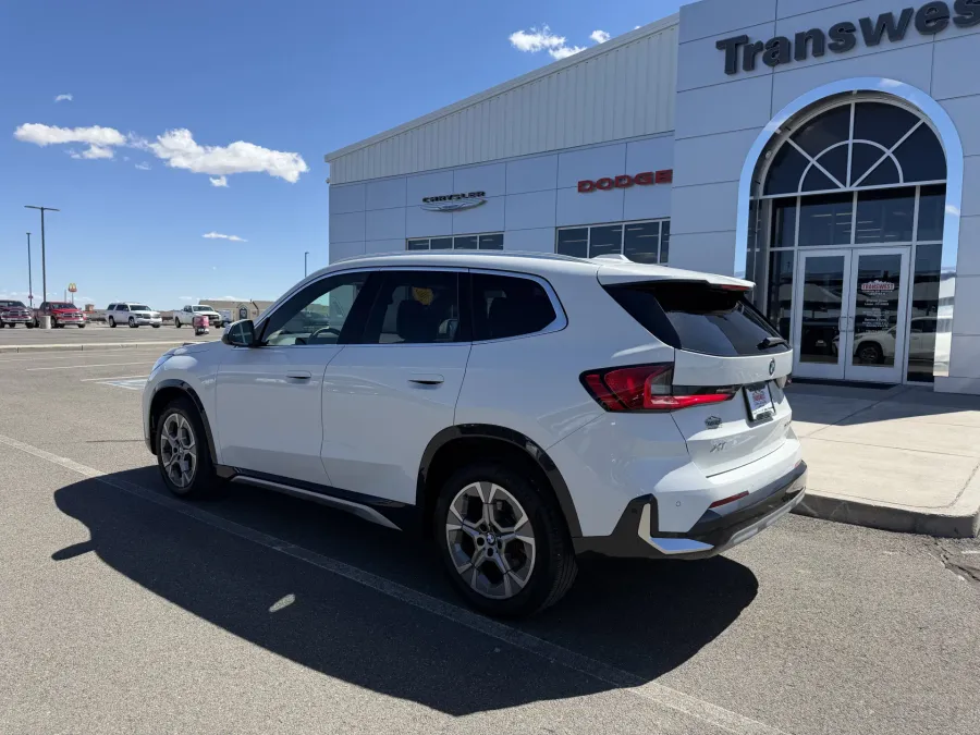2025 BMW X1 xDrive28i | Photo 1 of 21