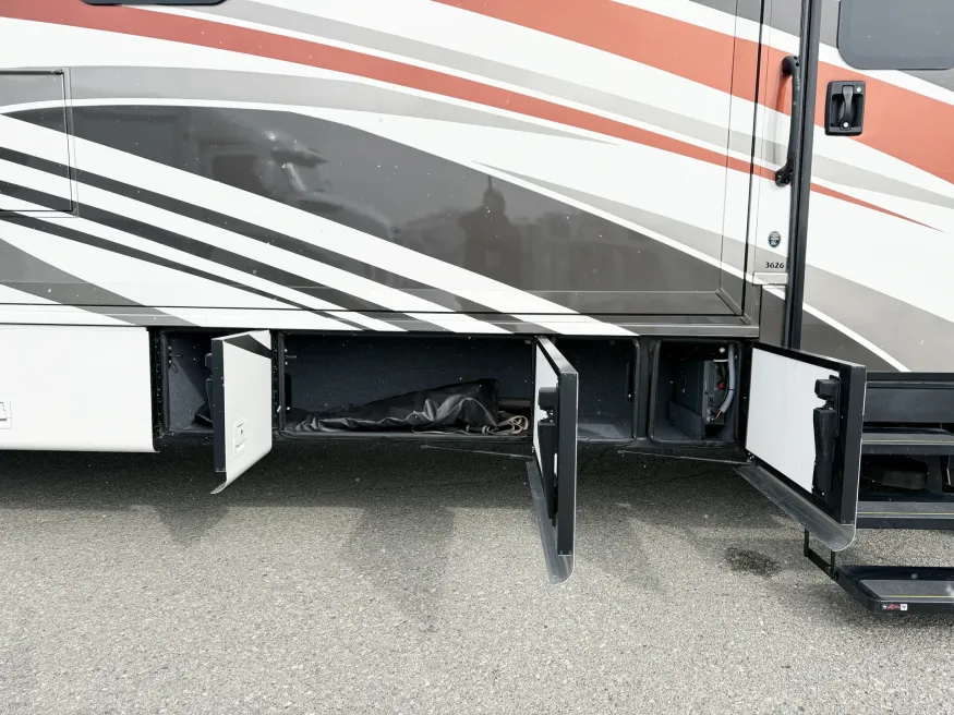 2022 Newmar Bay Star 3626 | Photo 24 of 30