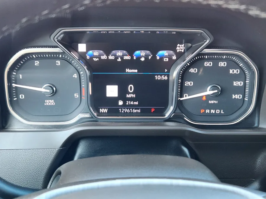 2022 GMC Sierra 3500HD Denali | Photo 11 of 24