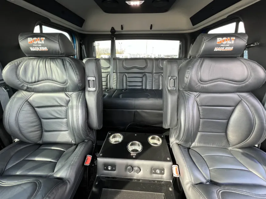 2024 Freightliner M2 106 Bolt | Photo 3 of 24