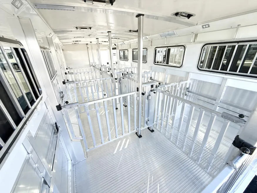 2026 Cimarron Showstar LX | Photo 7 of 20