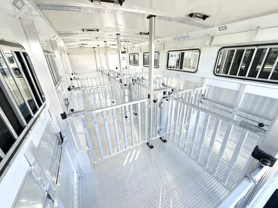 2026 Cimarron Showstar LX | Photo 7 of 20