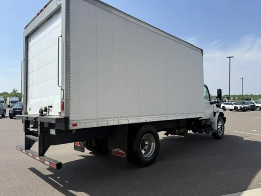 2020 International MV607 | Photo 6 of 13