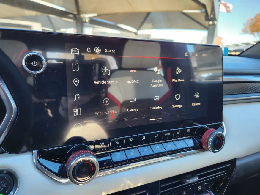 2026 GMC Canyon 4WD AT4X | Photo 23 of 29