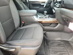 2025 GMC Sierra 1500 Elevation | Thumbnail Photo 19 of 29