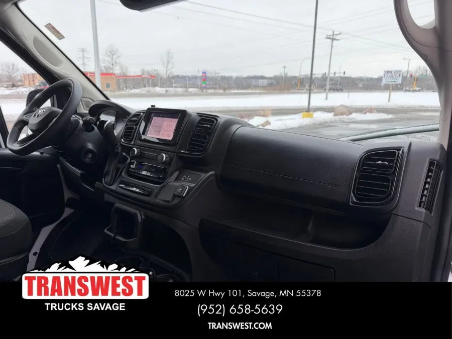 2025 RAM ProMaster 2500 High Roof | Photo 17 of 20