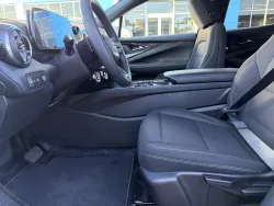 2026 Chevrolet Blazer EV AWD LT | Thumbnail Photo 14 of 20