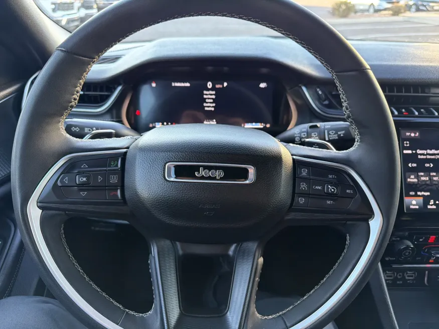 2024 Jeep Grand Cherokee L Altitude | Photo 21 of 23