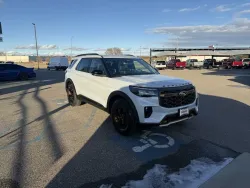 2026 Ford Explorer | Thumbnail Photo 3 of 32