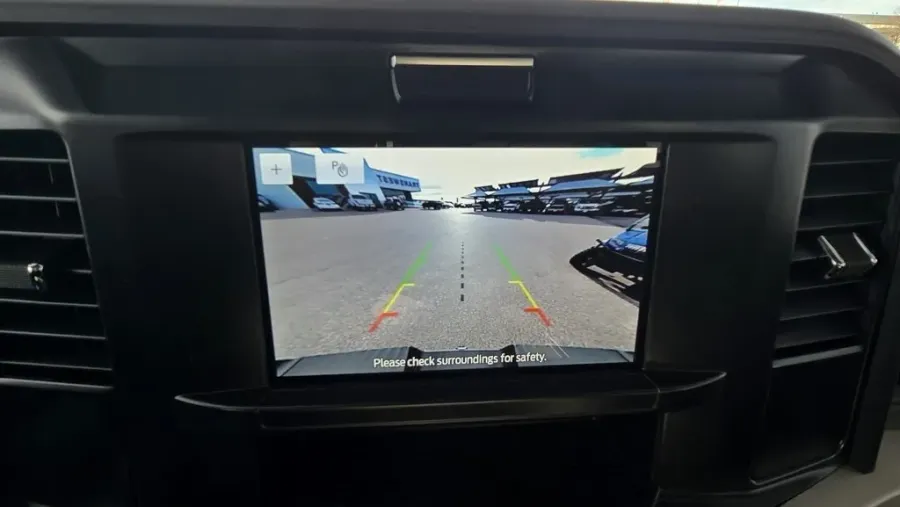 2026 Ford Super Duty F-250 | Photo 30 of 38