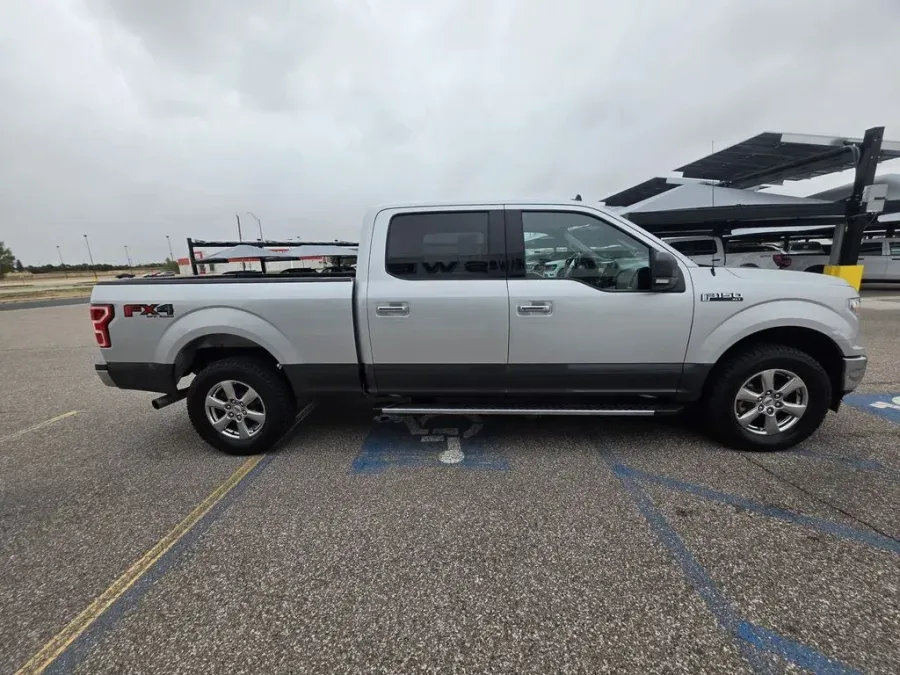 2019 Ford F-150 | Photo 4 of 30