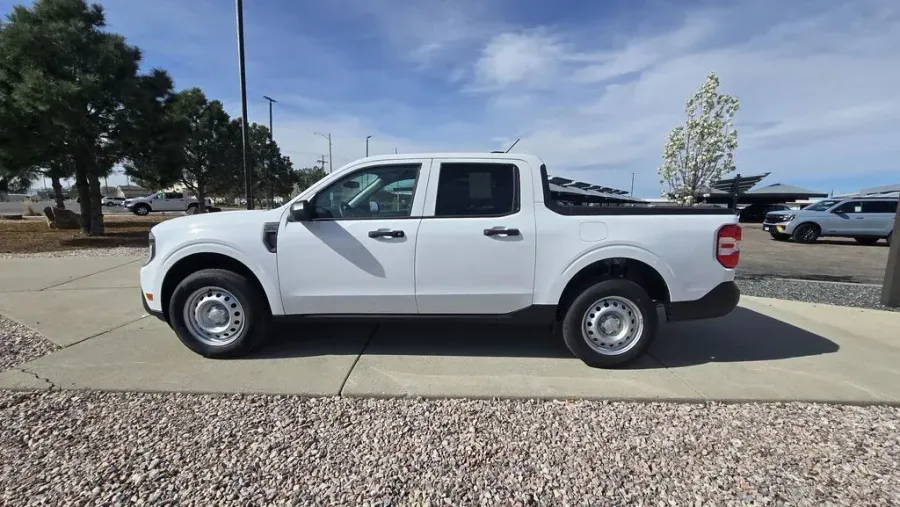 2026 Ford Maverick | Photo 1 of 26