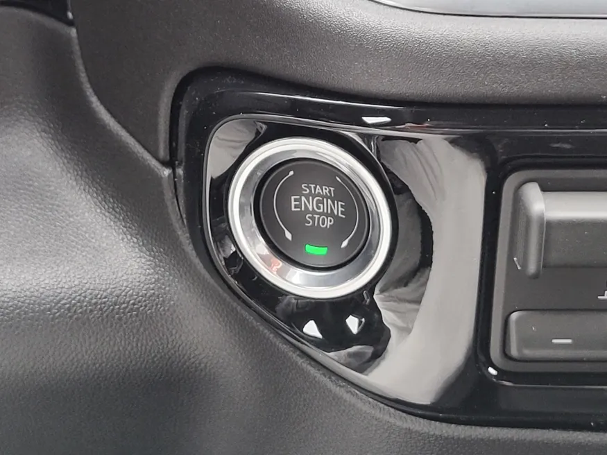 2026 GMC Sierra 2500HD SLE | Photo 17 of 24