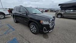 2023 GMC Acadia | Thumbnail Photo 3 of 30