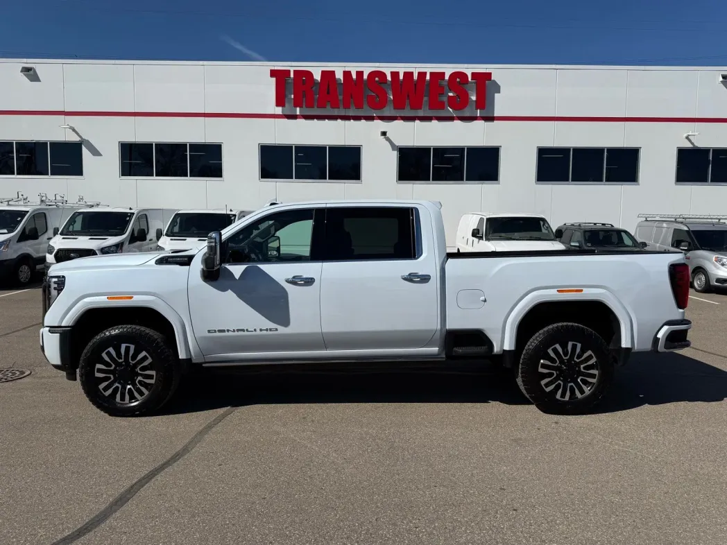2026 GMC Sierra 3500HD Denali Ultimate 