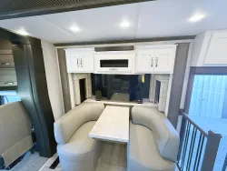 2026 Newmar Super Star 4159 | Thumbnail Photo 6 of 34