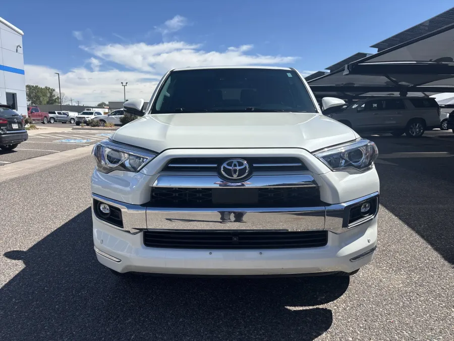 2023 Toyota 4Runner Limited | Photo 7 of 24