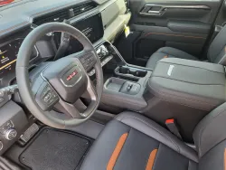 2026 GMC Sierra 2500HD AT4 | Thumbnail Photo 11 of 25