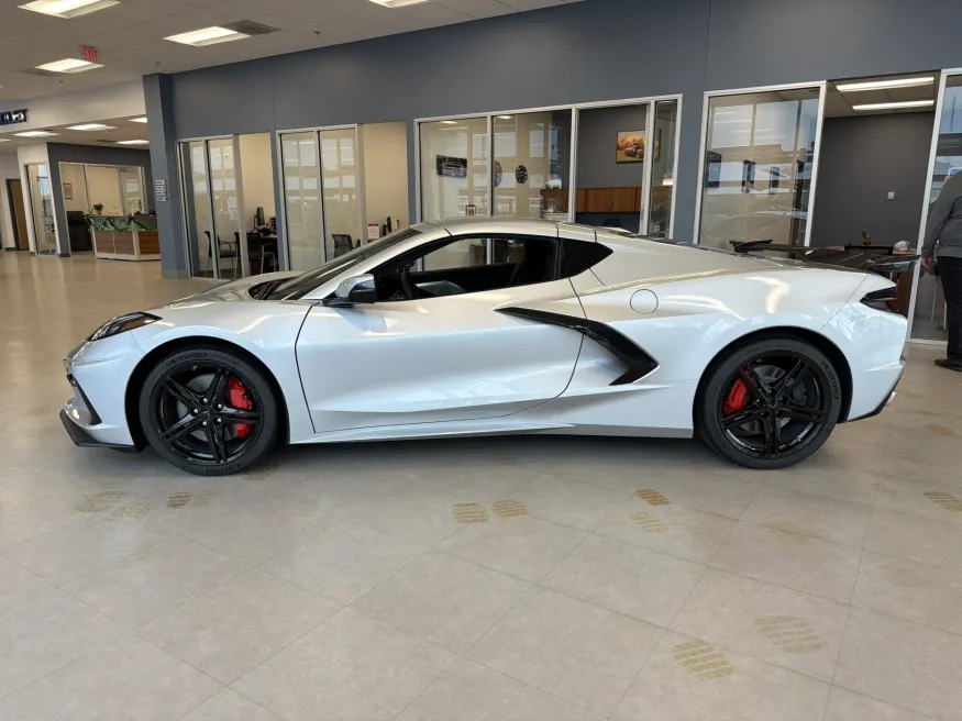 2026 Chevrolet Corvette 3LT | Photo 1 of 13