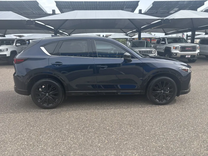 2023 Mazda CX-5 2.5 Turbo | Photo 5 of 21