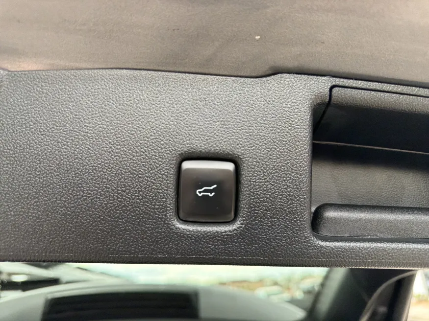 2024 Ford Escape Active | Photo 9 of 20