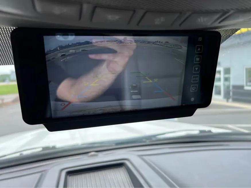 2018 Ford Super Duty F-550 | Photo 13 of 22