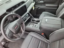 2026 GMC Sierra 2500HD AT4X | Thumbnail Photo 11 of 25