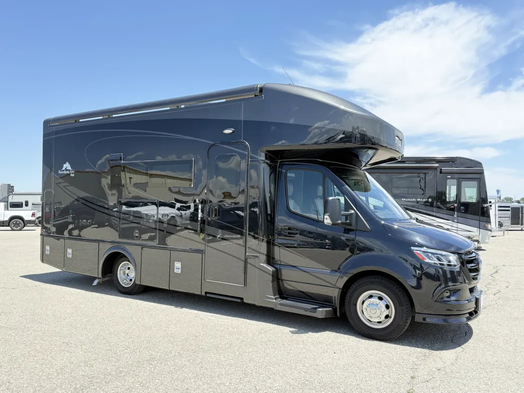 2026 Newmar Freedom Aire 2515 