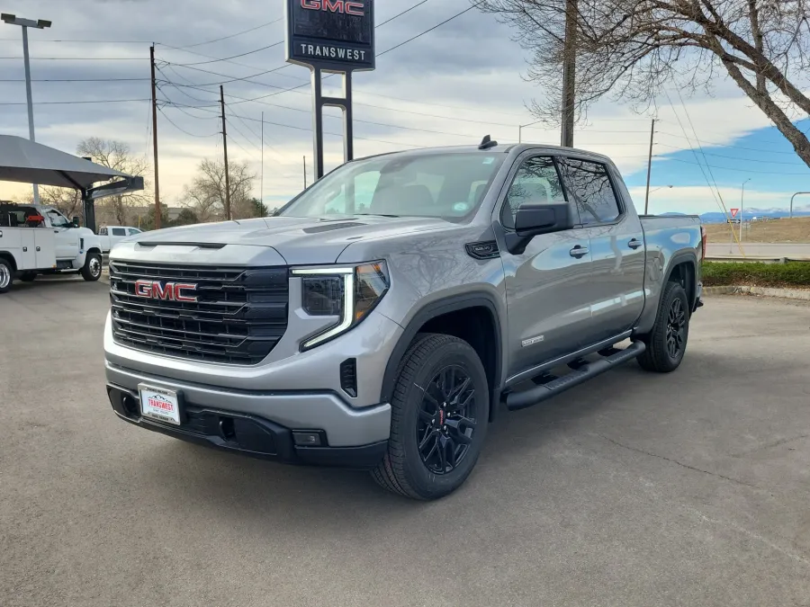 2026 GMC Sierra 1500 Elevation | Photo 3 of 23